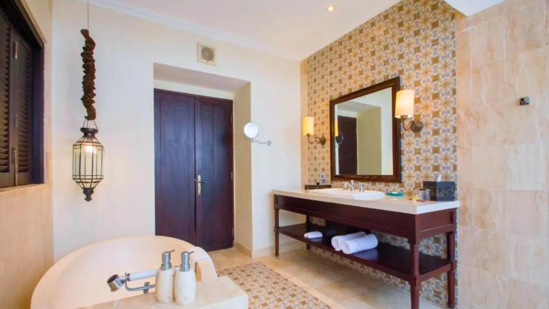 Entire 2 Bedroom Private Pool Villa Zn105 Seminyak  0*, Seminyak (Bali) Indonesia